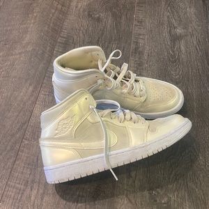 Jordan 1 women’s size 10